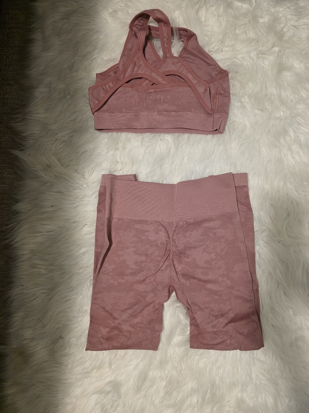 GymShark Pink Seamless Sports Bra & High-Waist Scrunch Leggings Set